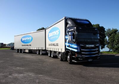 Domett Truck & Trailer - Booth's Logistics